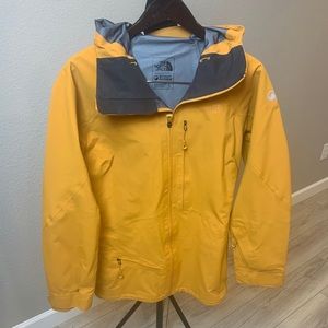 The North Face Women's Steep Series Jacket-L